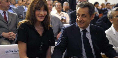 Sarkozy i Bruni w Indiach. Jak się kochają!