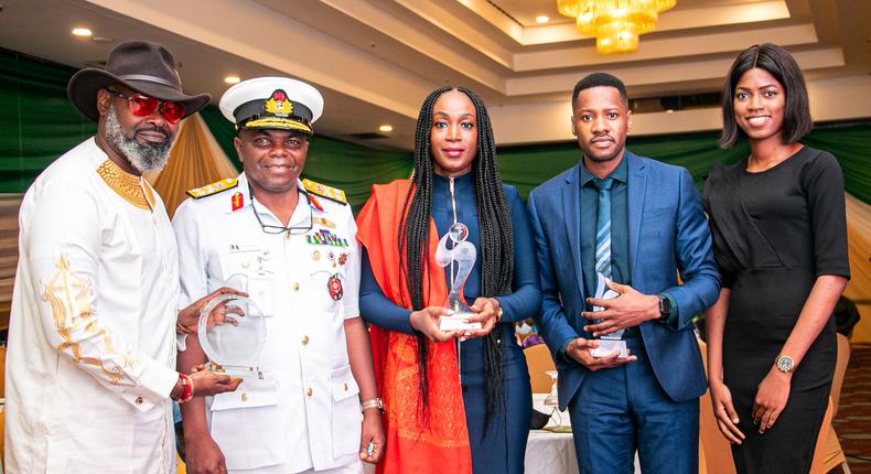 L-R: Otunba (Engr) Babatunde Alatise, Managing Director, Tuntise Investment Ltd and winner of the Nigerian Institute of Mining & Geosciences (NIMG) Icon of Mining and Geosciences Award; Rear Admiral B.E. Oluwagbamila, Director of Research and Development, Naval Headquarters, Abuja; Bekeme Olowola, Chief Executive, CSR-in-Action and winner of the NIMG Women’s Role Model in Mining & Geosciences Award; Dami Vera-Cruz, Manager, External Communications & Innovation and Elizabeth Odeniyi, Associate Consultant, representing CSR-in-Action, at the First NIMG Annual Public Lecture, Investiture & Awards ceremony held in Abuja recently.