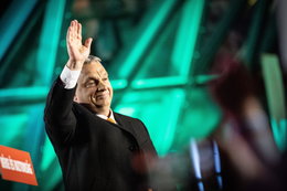 Wybory na Węgrzech. Orban będzie rządził dalej. "Klęska opozycji"