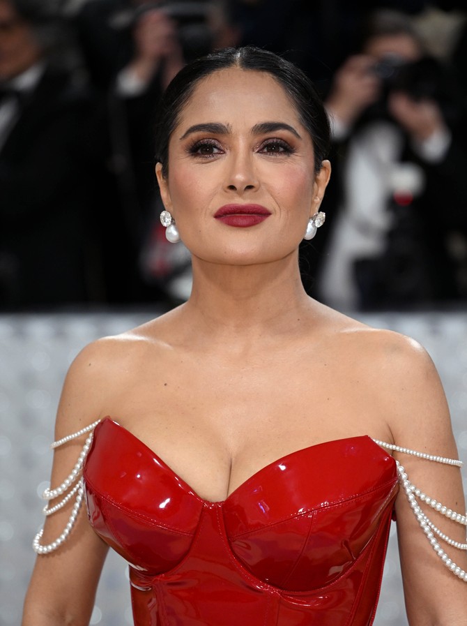 Salma Hajek