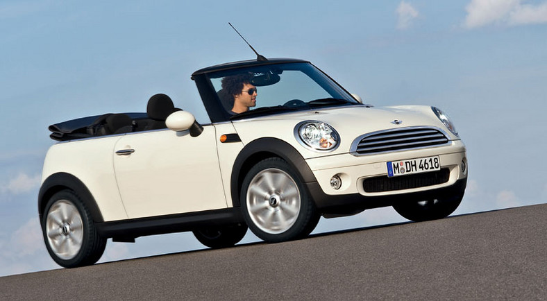 Detroit 2009: premiera światowa Mini Cabrio