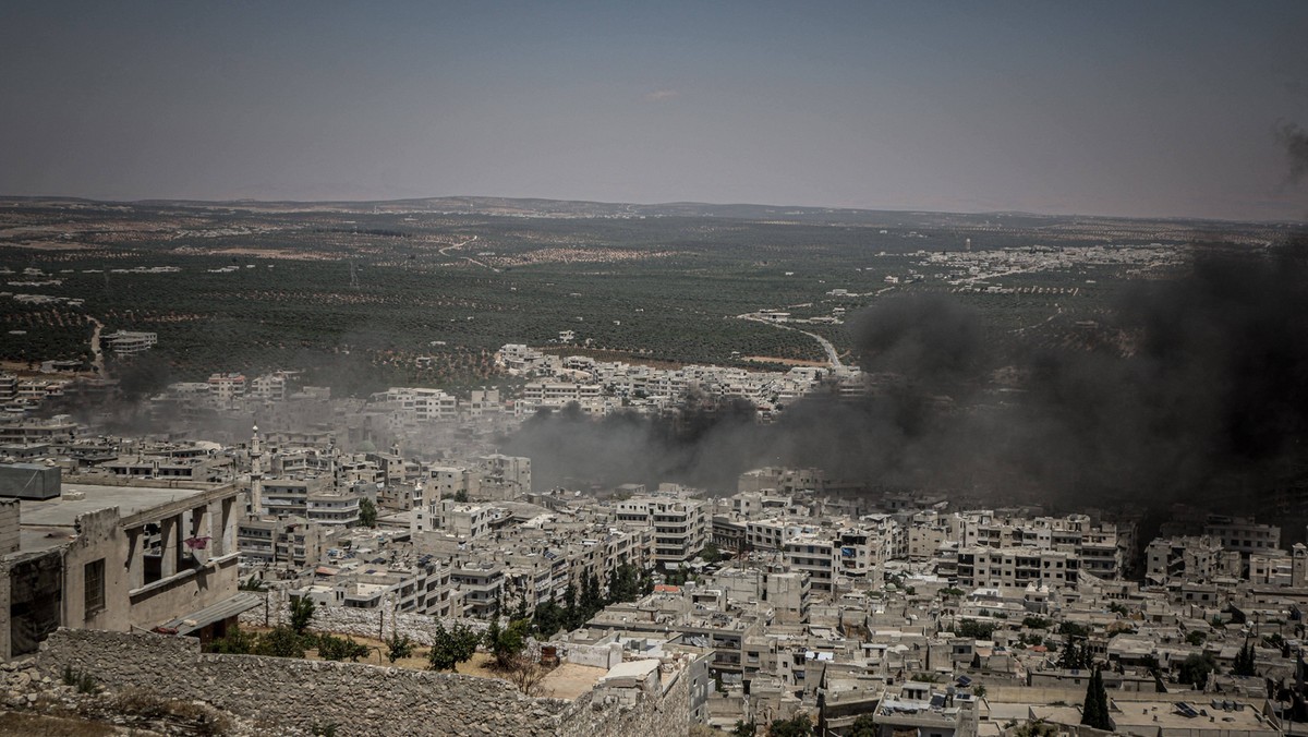 Syria: Kolejne naloty na Idlib. Bomby spadły na obóz dla uchodźców