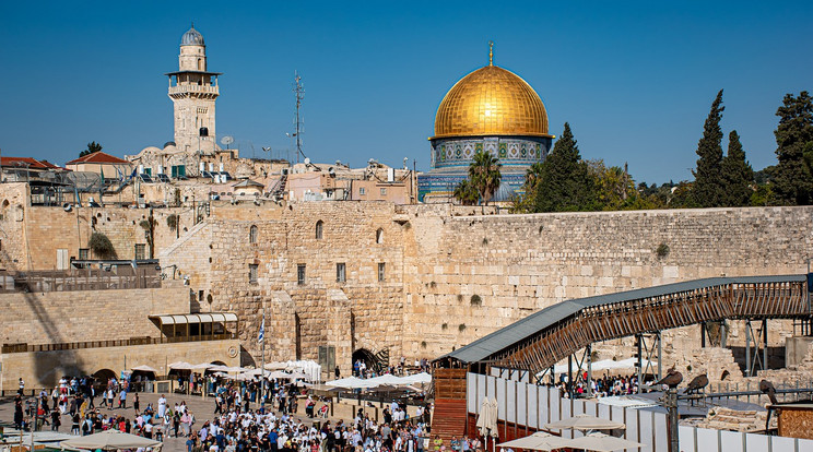 Vallási okokból rongált műalkotásokat egy férfi Jeruzsálemben /Illusztráció: Pixabay