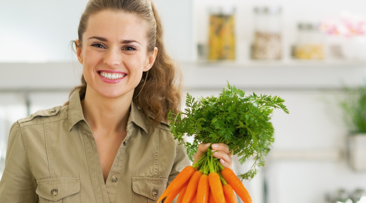 Táplálkozzunk kiegyensúlyozottan, legyen színes a tányérunk, a hús és a hal mellé kerüljön minél több rostban gazdag zöldség / Fotó: shutterstock