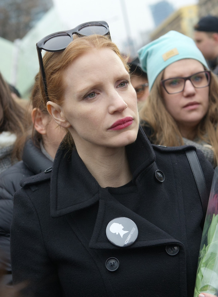 Jessica Chastain na Międzynarodowym Strajku Kobiet