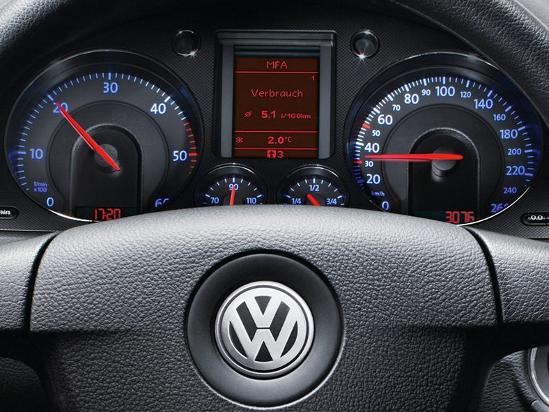 Volkswagen Passat BlueMotion: niebieski świat VW rozrasta się