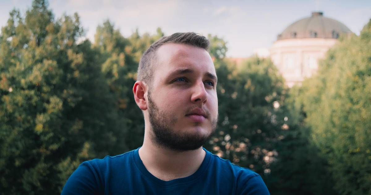 Kacper dorastał w Anglii. Wrócił do Polski, miało być lepiej