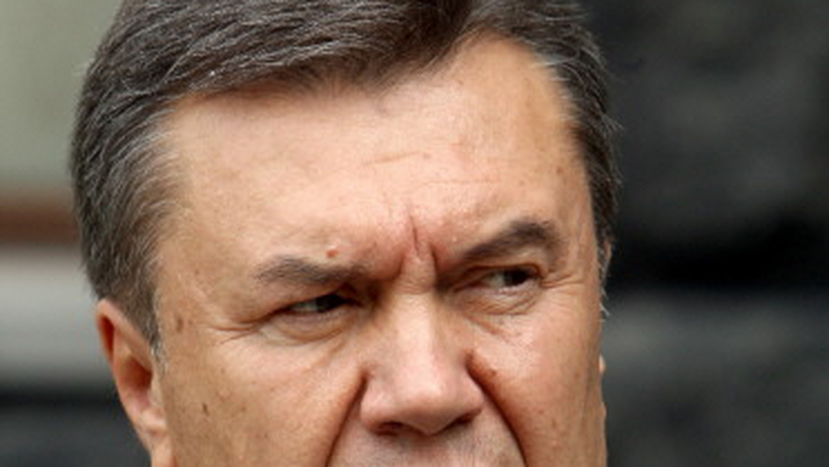 Wyznaczone na najbliższą niedzielę wybory władz lokalnych na Ukrainie staną się okazją do dalszej koncentracji władzy w rękach rządzącej, prorosyjskiej Partii Regionów prezydenta Wiktora Janukowycza - uważają ukraińscy komentatorzy.