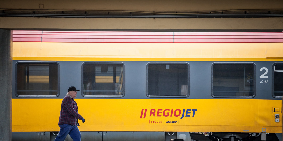 RegioJet to czeski RegioJet operator RegioJet. W sezonie zimowym, jeśli plany firmy się powiodą, będzie można pojechać nim z Warszawy w Alpy. 