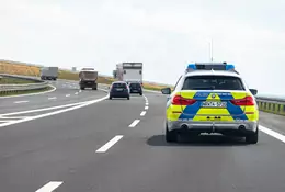 Jechał ponad 400 km/h i ma kłopoty. Autostrady w Niemczech bez ograniczeń prędkości to fakt czy mit?