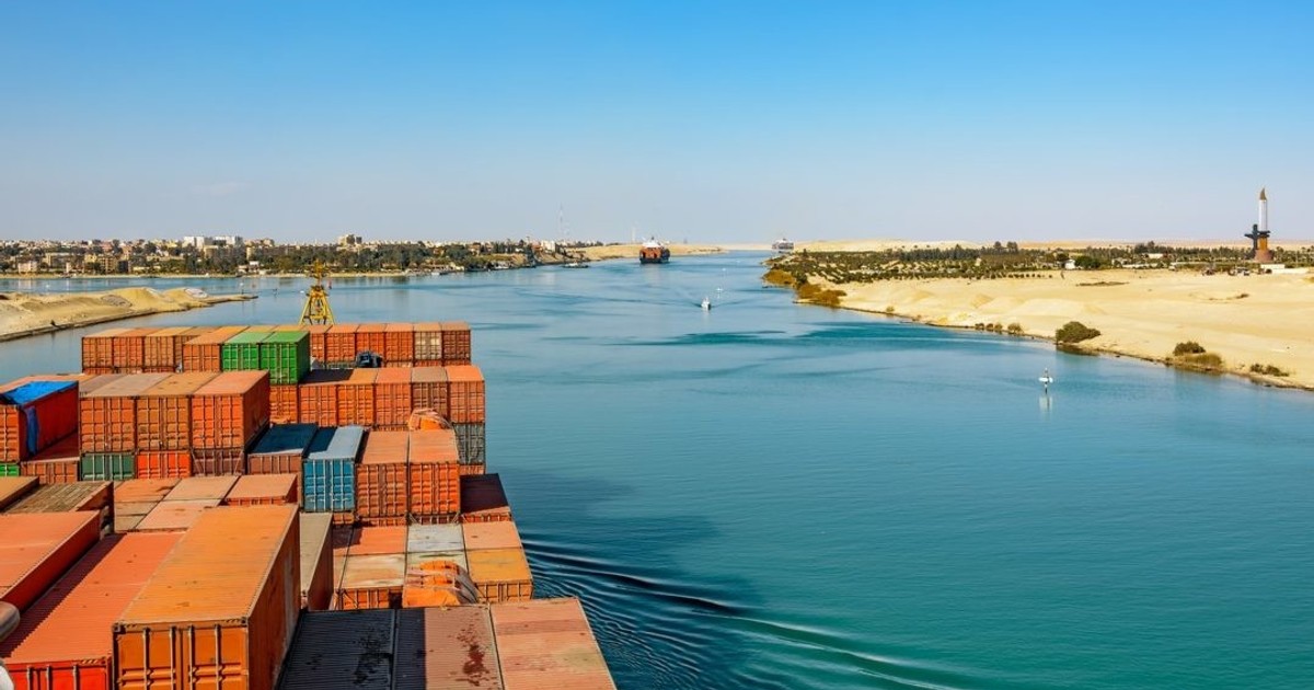 From Suez to the Cape: Africa’s most important shipping routes shaping global trade