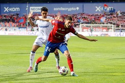 Piłkarz Lecha złamał nogę zawodnikowi Rakowa. Palma zwrócił się do Arsenicia w internecie