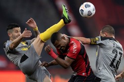 Athletico Paranaense i Bragantino w finale Copa Sudamericana