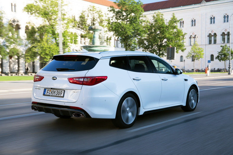 Kia Optima SW 1.6 T-GDI 7DCT cena od 97 990 zł (rocznik 2019, rabat 5000 zł)