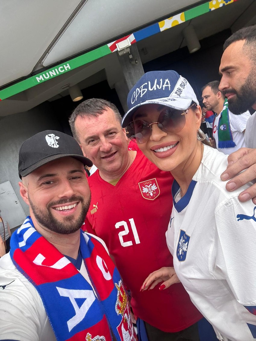 Ceca pred meč Srbija-Slovenija