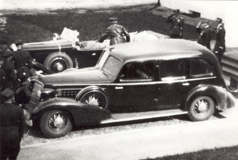 Jedyne zdjęcie Cadillaca Marszałka Józefa Piłsudskiego, jakie zachowało się z połowy lat 30.