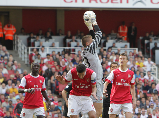 Arsenal lepszy od Man Utd. Szczęsny jednym z bohaterów. Zobacz wideo