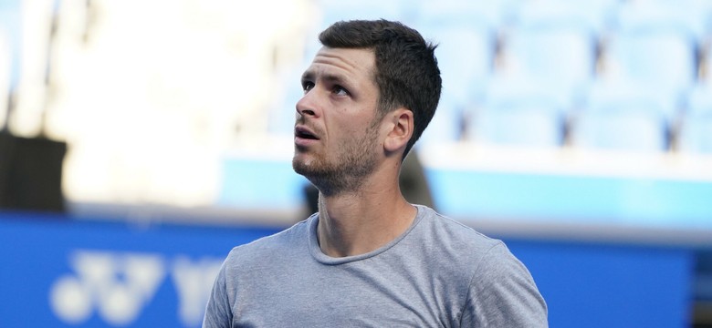 Hubert Hurkacz będzie przekazywał powodzianom po 100 euro. Zobacz, za co
