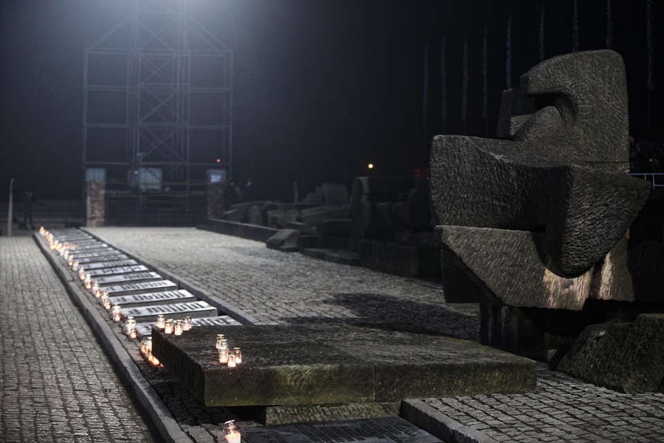 Teren byłego obozu śmierci Auschwitz II-Birkenau w Oświęcimiu