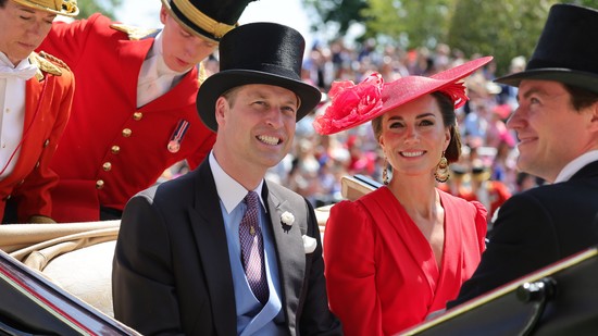 Alkalmazottak meséltek Károly király és Vilmos herceg igazi arcáról