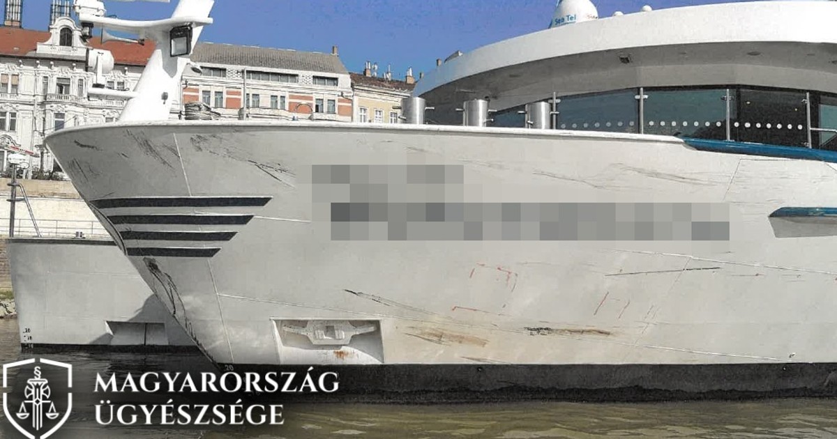 Szörnyű manőverezés a Dunán: mólónak ütközött egy szállodahajó – videó, fotók