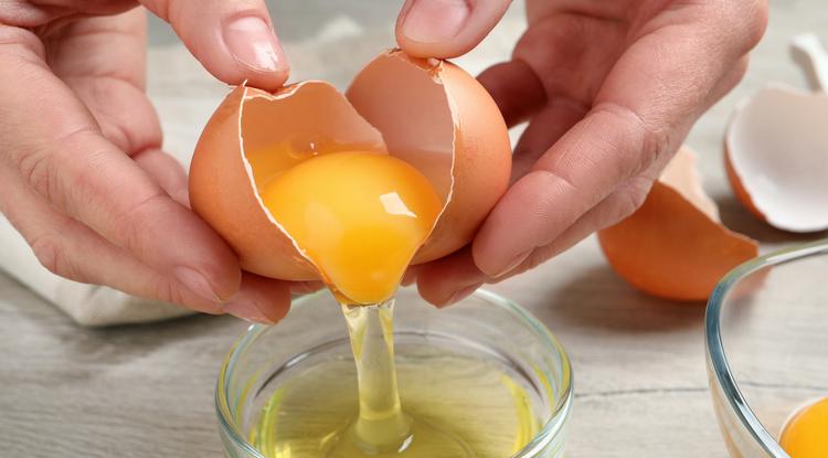 Tudtad, hogy a tojássárgája jó folttisztító? Fotó: Getty Images