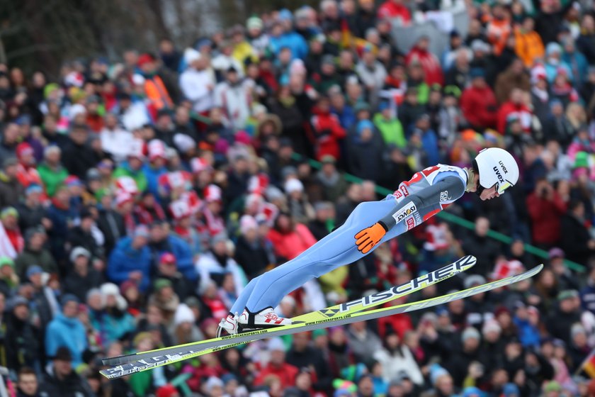 Wspaniała postawa Polaków w Innsbrucku!