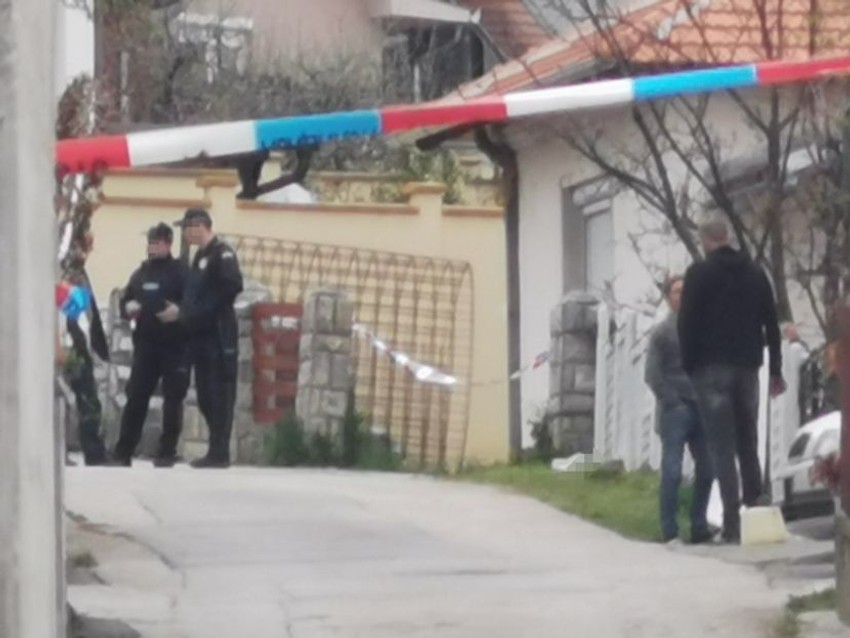 Ubio majku, oca i decu, Čačak