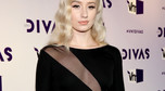 Iggy Azalea w prześwitującej sukience na imprezie VH1 Divas w grudniu 2012