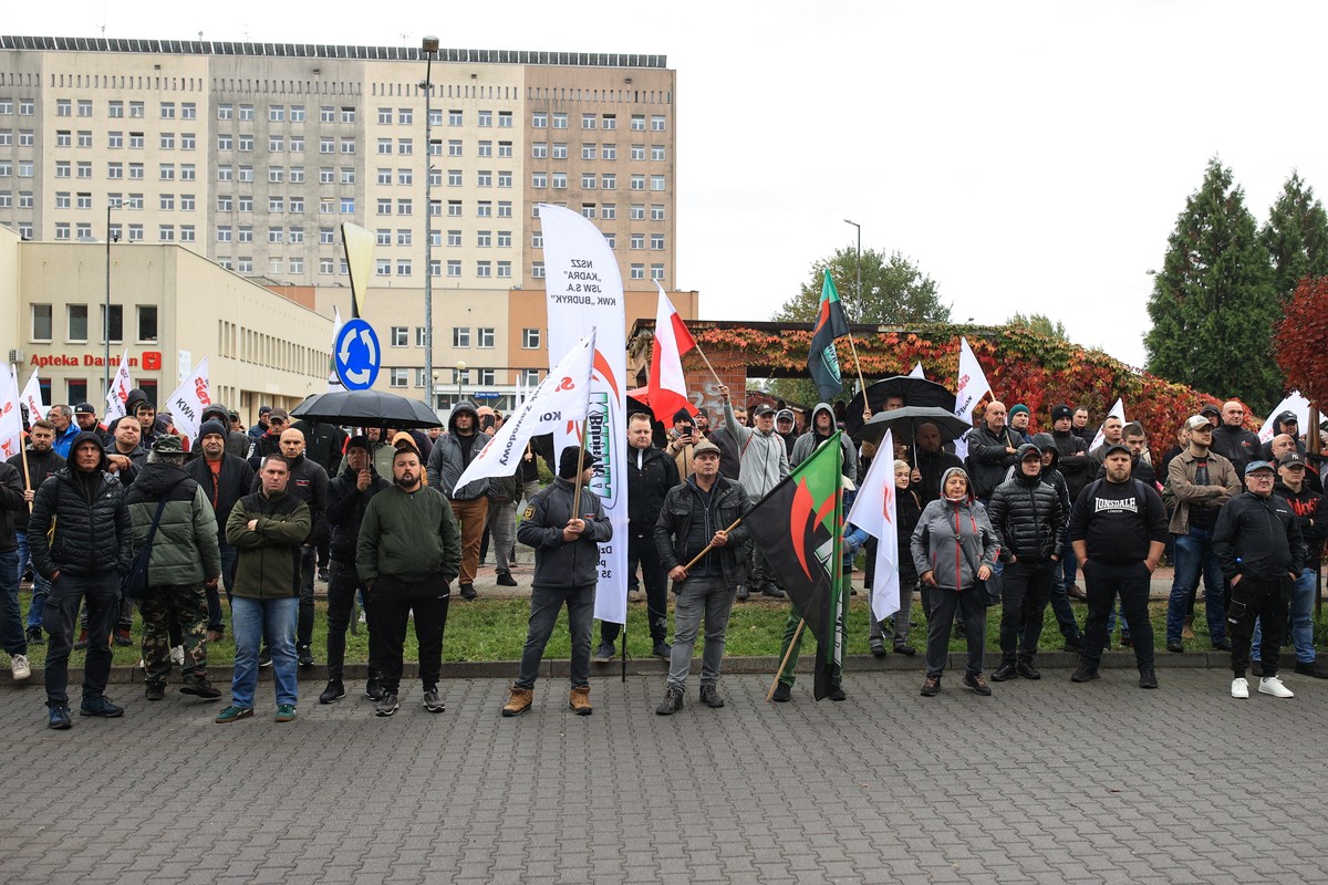 JSW jest w tarapatach. "Mamy determinację, żeby tę spółkę ratować"