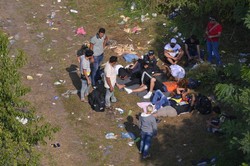 Kraje Unii zamykają granice. Ekspertka: Drgania Schengen mogą wykoleić Wspólnotę