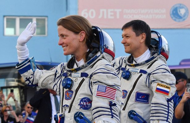 Amerykańska astronautka Loral O’Hara (NASA) i rosyjscy kosmonauci Oleg Kononenko i Nikolai Chub (Roscosmos), 15.09.2023