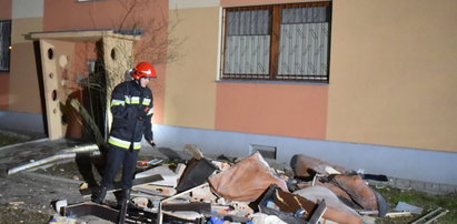 Wybuch gazu w bloku! Strażacy przeszukują gruzowisko