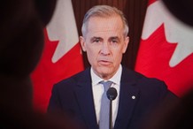 Rzucił rękawicę Trumpowi i zyskał rozgłos na świecie. Kim jest premier Kanady?