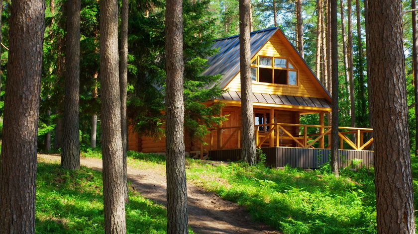 Dom drewniany ile kosztuje ubezpieczenie nieruchomości