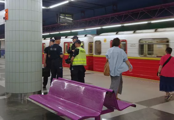 Metro w Warszawie przebuduje ławki. Może powstać wroga architektura
