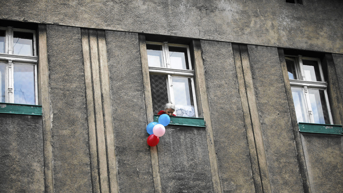 Przeciętny Polak przynajmniej raz w życiu odwiedził Katowice. To takie miejsce, w którym przesiadamy się z jednego pociągu do drugiego, modląc się, by ten moment trwał jak najkrócej. Po co mamy spędzać w Katowicach więcej czasu? Jest tam brzydko, niebezpiecznie, a Spodek widzieliśmy już w telewizji. Mamy nadzieję, że powyższe zdanie wszyscy zgodnie uznają za relikt przeszłości.