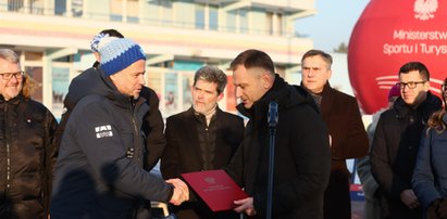 Nitras nie żałował pieniędzy. Wieść o milionach przekazał z Trzaskowskim