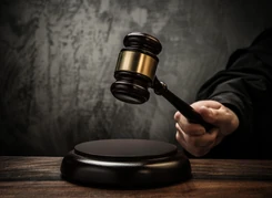 Postępowanie dyscyplinarne wobec sędziego ze Szczytna. 'Mógł wyłudzić ponad 42 tysiące złotych'