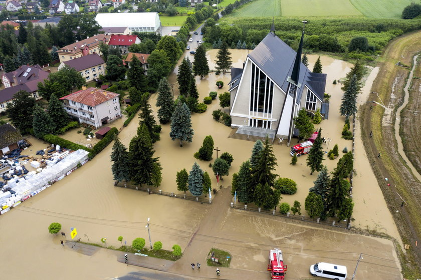 Ulewy i podtopienia