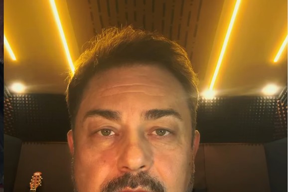 OVAKO SADA IZGLEDA RENATO HENC Davnih dana se povukao iz javnosti, a ovaj problem imao je sa Grandom