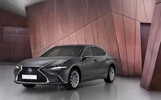 Lexus ES po liftingu - komfort i cisza przede wszystkim