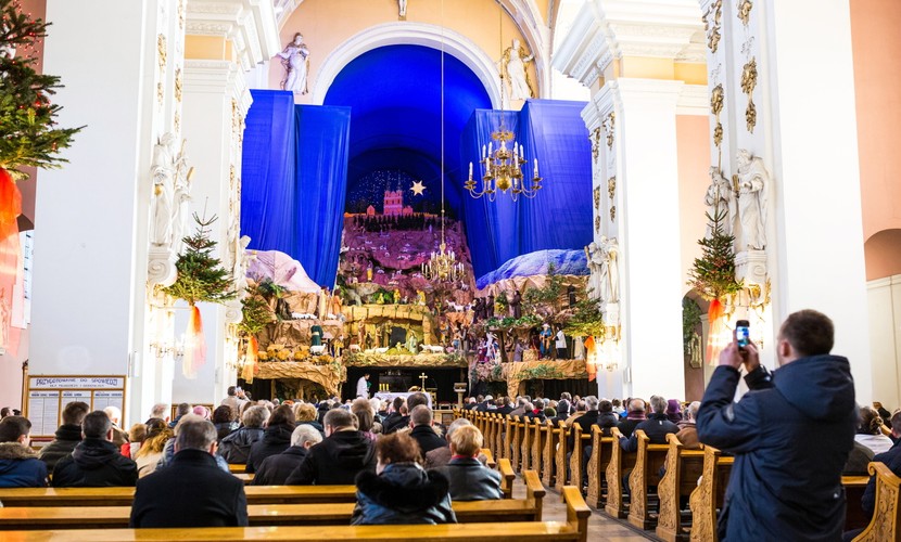 SZOPKA BOŻONARODZENIOWA W KOŚCIELE ŚW. FRANCISZKA SERAFICKIEGO W POZNANIU