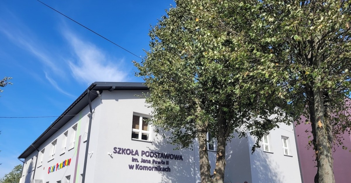 Taniec erotyczny na balu szkolnym. Nagrania z OSP Żywocin wywołały burzę