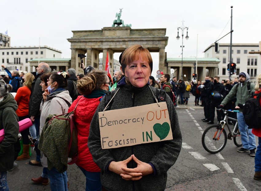 Protest protiv mera u pandemiji
