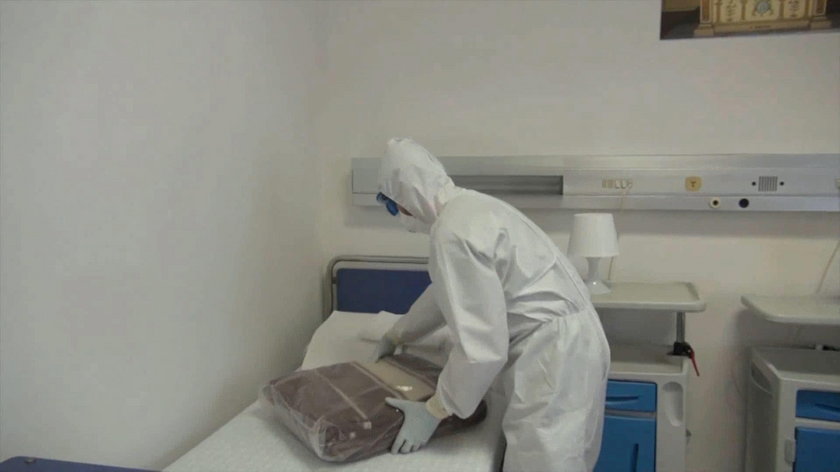 Italian military prepare hospital for coronavirus cases