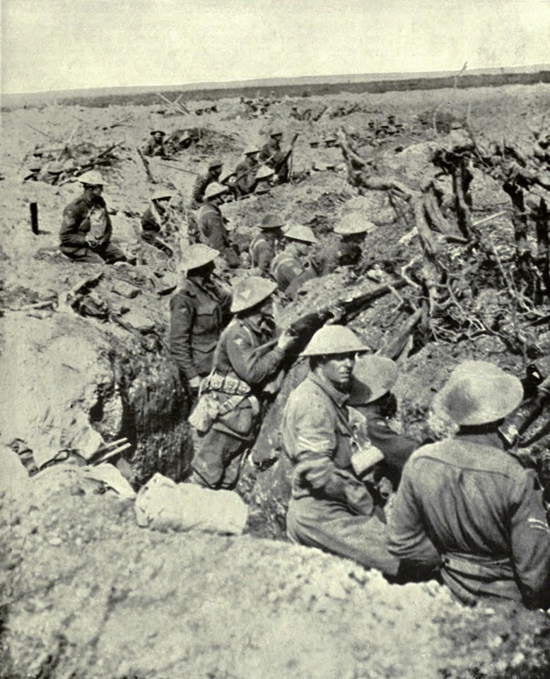 Australijscy żołnierze w okopach (1916 r.)