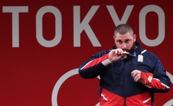 Tokio 2020. Tałachadze z drugim złotem igrzysk i trzema rekordami świata