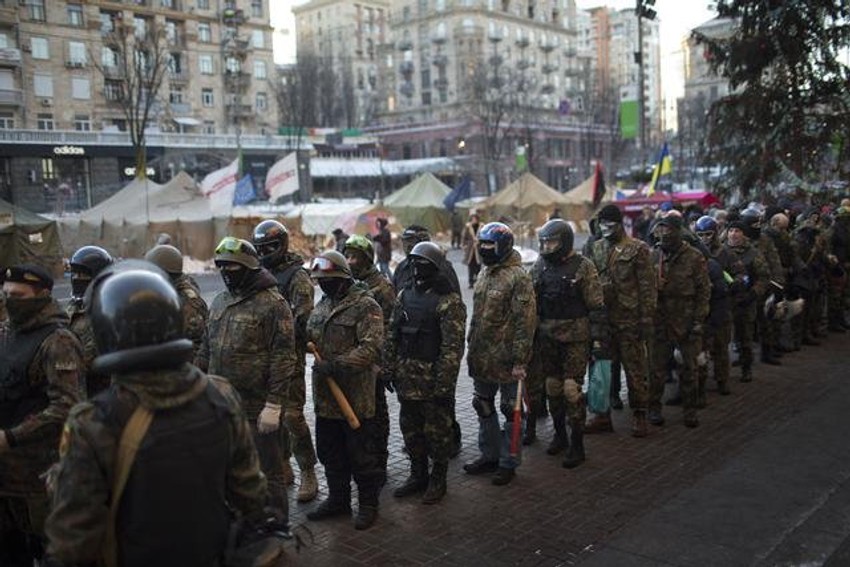 Ekstremisti među demonstrantima