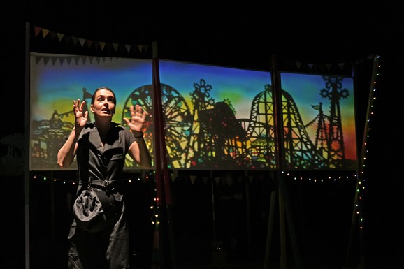Brankica Sebastijanović u predstavi sa malo reči i puno muzike: Premijera "Luna Luna Park" u pozorištu lutaka Pinokio